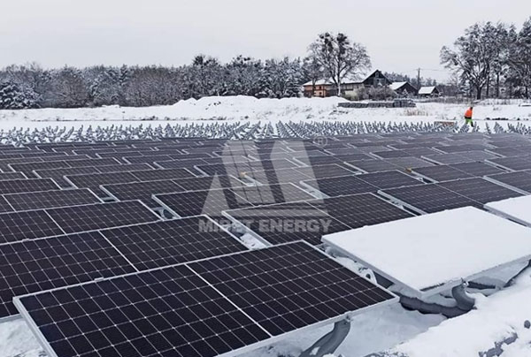 无惧冰雪 迎风而立！bb贝博中国水上漂浮光伏电站助力波兰绿色发展