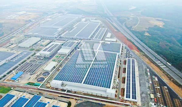 云南29.4MW彩钢瓦光伏电站竣工，bb贝博中国携手晶澳构建绿色生态