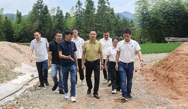 bb贝博中国深入永春县曲斗村,开展党建村企联建
